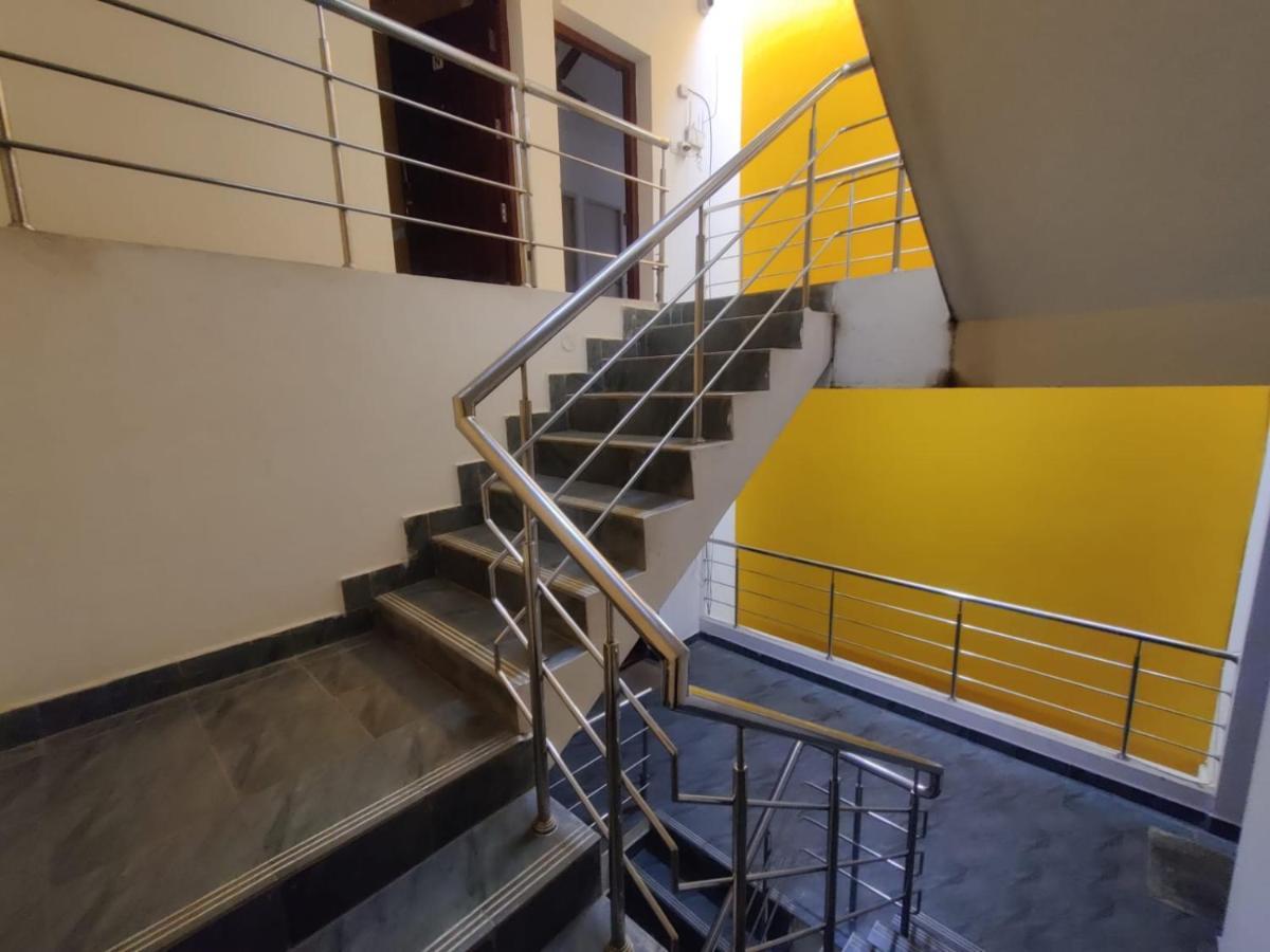Allamanda Abode Aparthotel Τσενάι Εξωτερικό φωτογραφία
